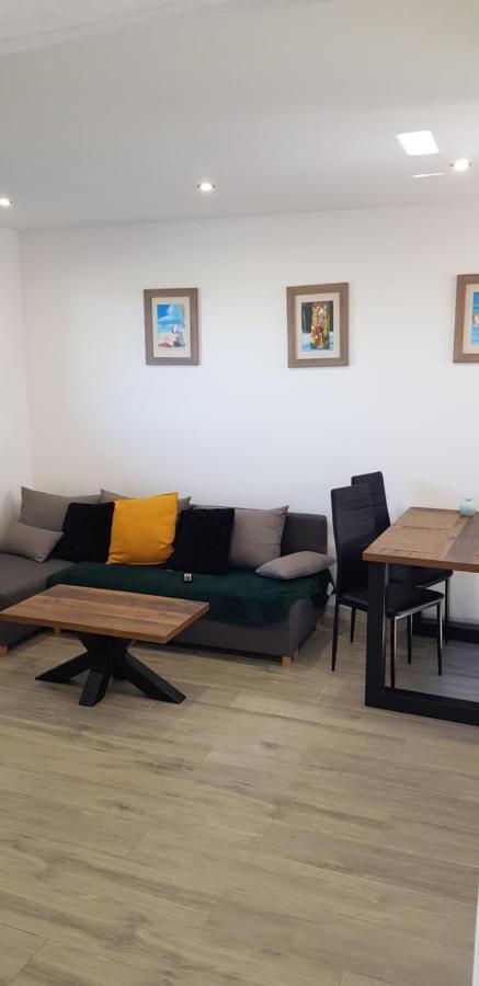 Apartamenty U Wioli I Marcina Леба Экстерьер фото