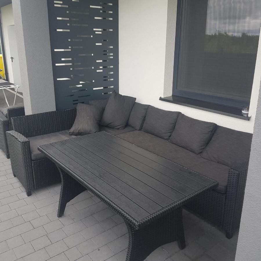 Apartamenty U Wioli I Marcina Леба Экстерьер фото